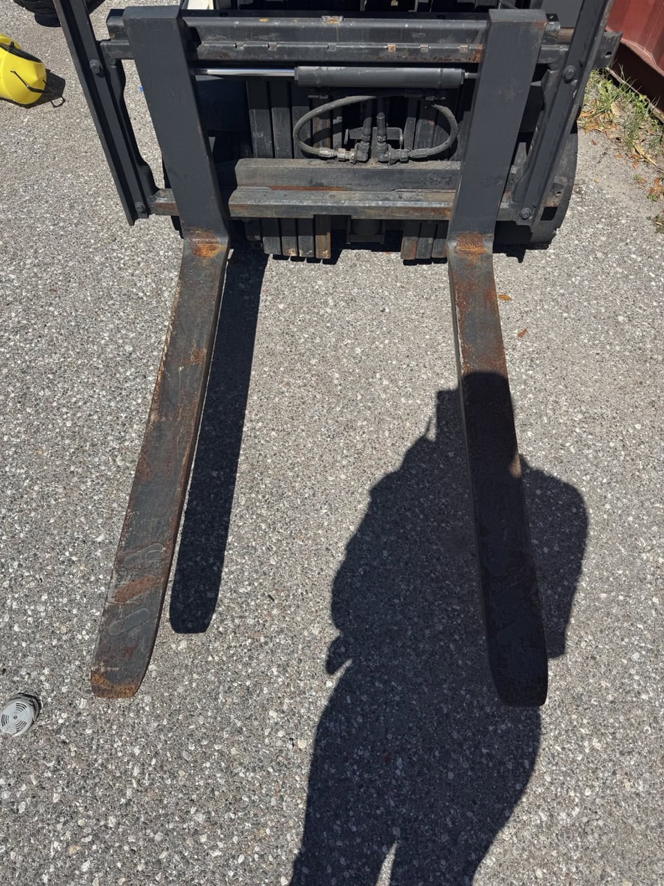 4,000 lb Crown RC5545-40 Stand Up Docker Forklift, 2012 - Image 3
