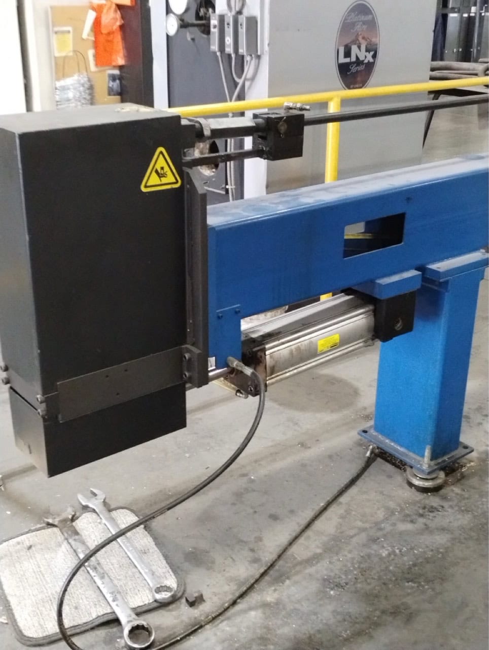 Eaton VB 42 ELEC CNC Tube Bender, 2011 - Video Available - Image 7
