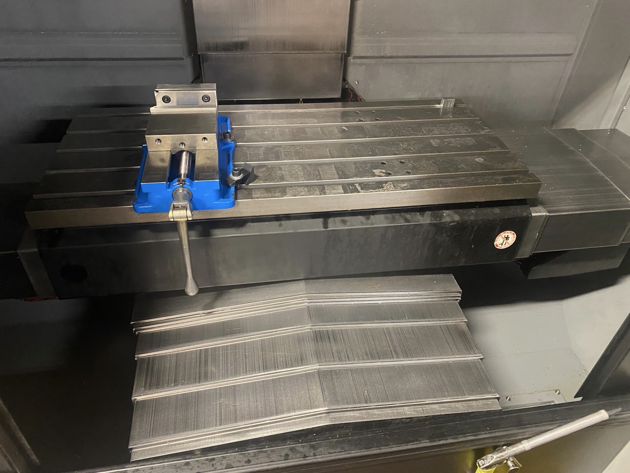 Hurco VM-20i VMC, 2015 - Chip Conveyor, Rigid Tapping, Winmax - Image 4