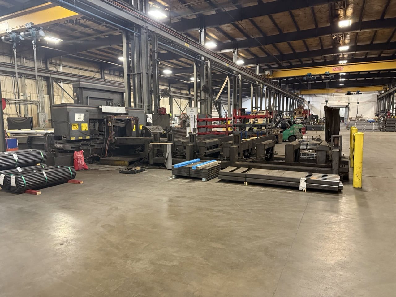 25” H x 44” W HEM WF190A-DC Dual-Column Wide Flange Horizontal Band Saw, 1999 - Image 4