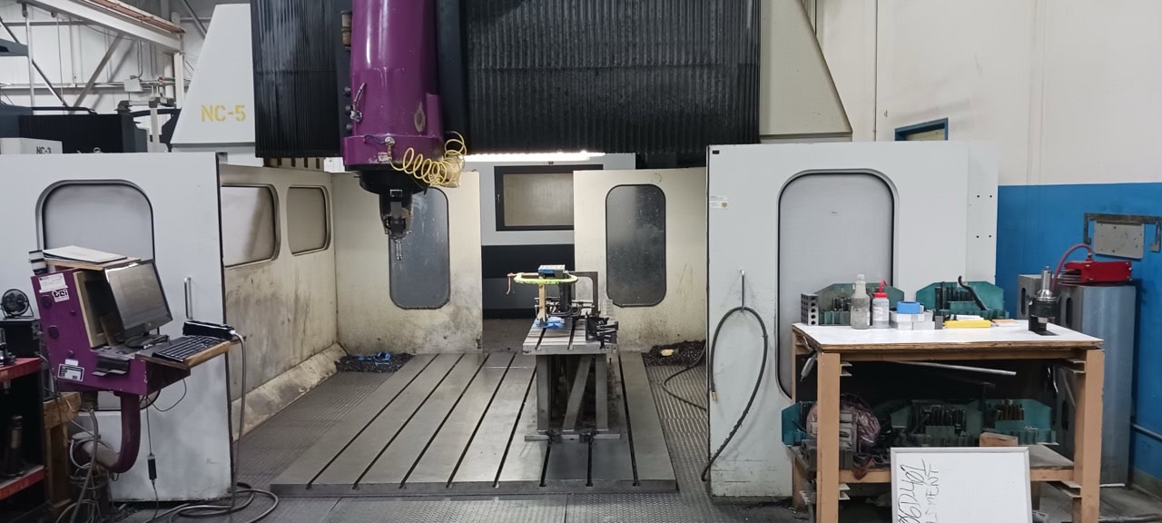 Tarus HSOHTB 810 5 Axis CNC Gantry Mill, 2005 - 3+2 Axis Head - Image 29