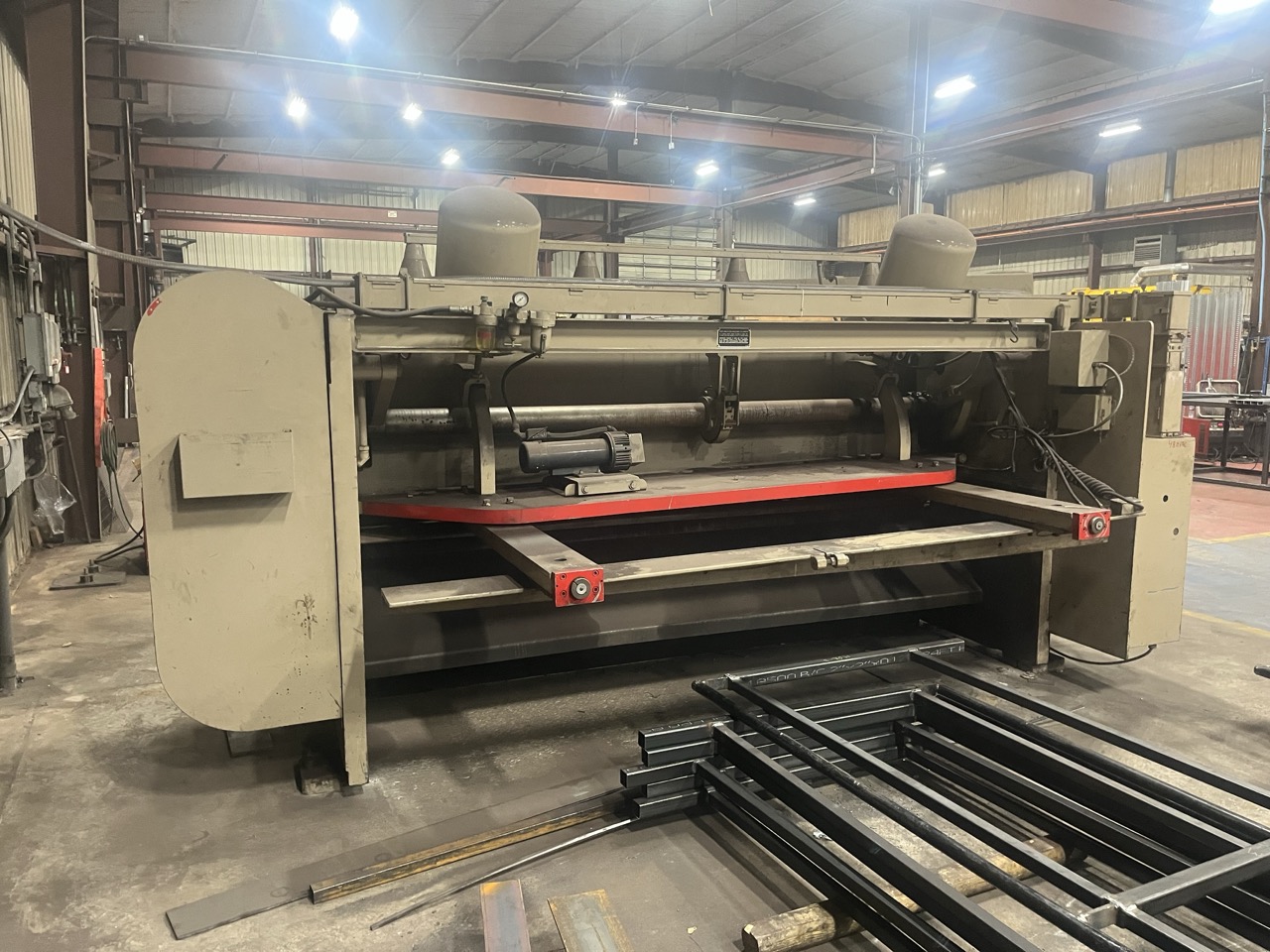 3/8" x 10' Cincinnati 2510G CNC Mechanical Power Squaring Shear, 1985 - Backgauge - Image 6