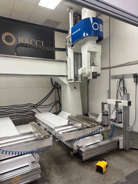 Bacci Masterjet CNC Router, 2014 - 5 Axis, Dual Table, Tool Changer
