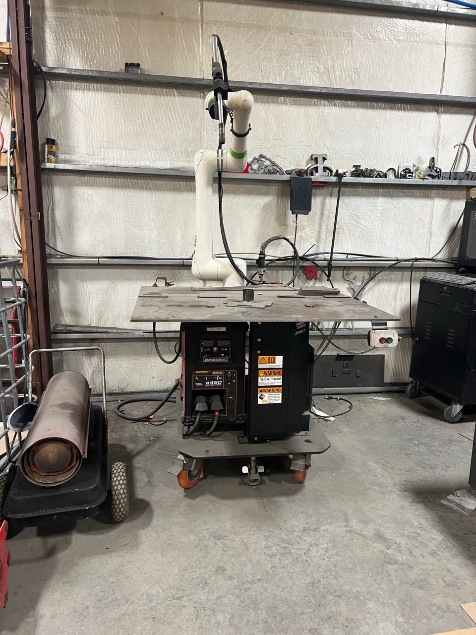 Lincoln Electric Cooper Cooper Welding Cobot, 2023 - Fanuc CRX-10iA/L, Lincoln R450 PowerWave