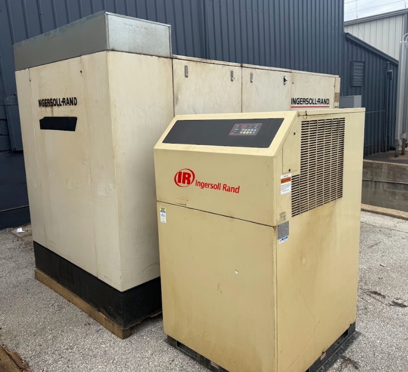 150 HP Ingersoll Rand EP150-2S Air Compressor, 1998 - Ingersoll Rand NVC800A400 Nirvana Cycling Refrigerated Air Dryer, 2015