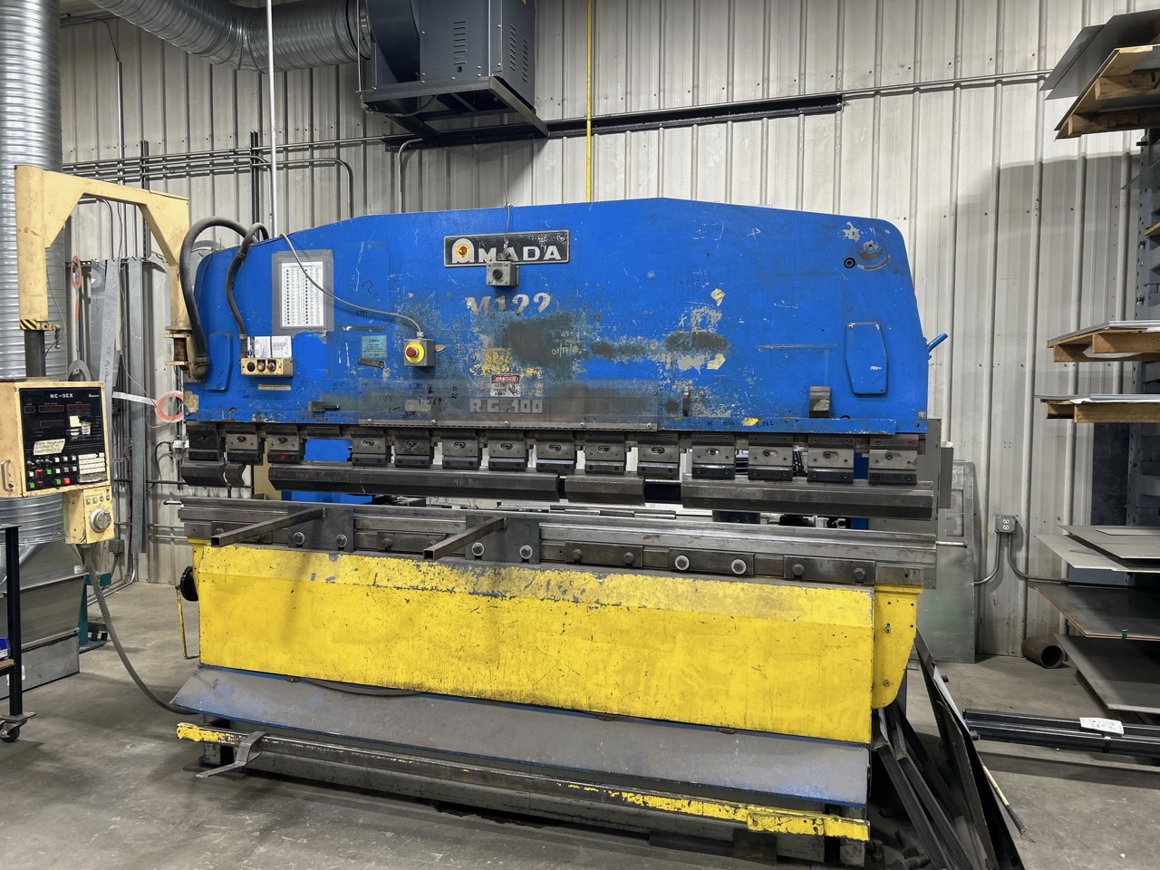 100 Ton x 10' Amada RG-100 Hydraulic Press Brake, 1984