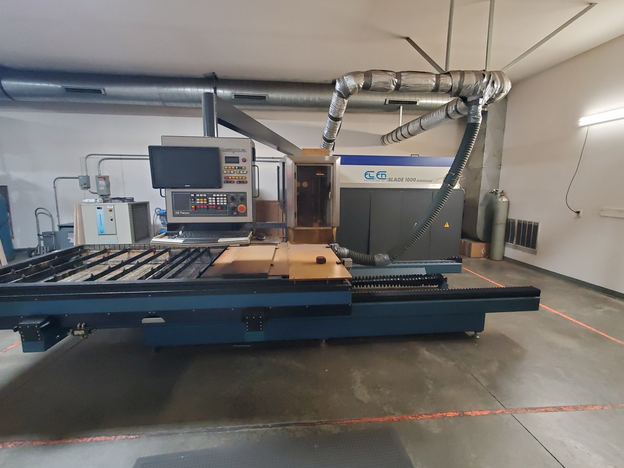 2200 Watt Elen LaserCut Blade 1000 HPE50100 CO2 Laser, 2004 - 50" x 100" Table