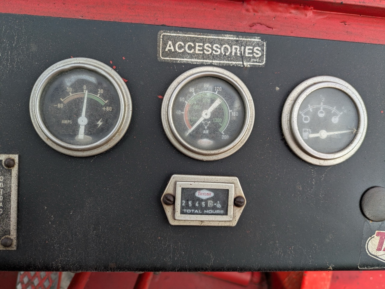 20,000lb Taylor Boat Lift - 20' Forks - Image 11