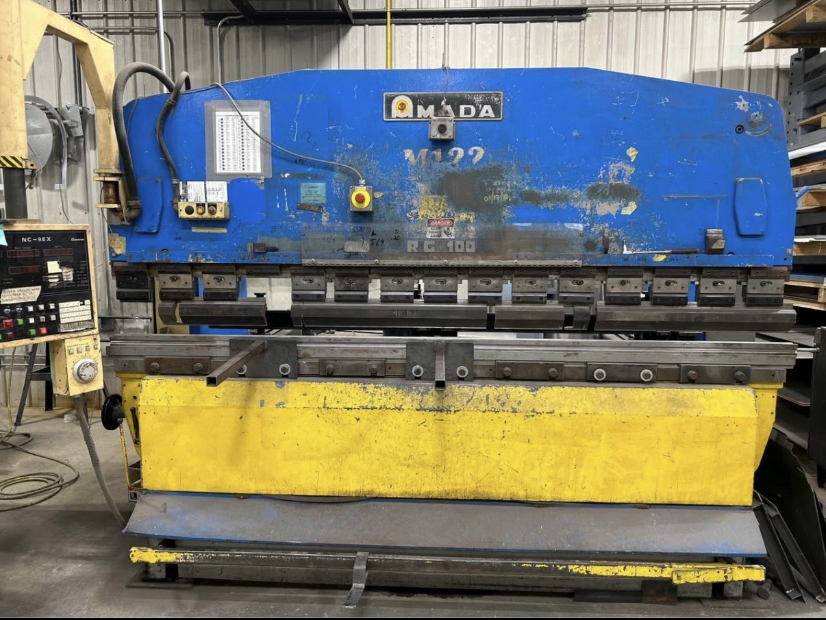 100 Ton x 10' Amada RG-100 Hydraulic Press Brake, 1984 - Image 2