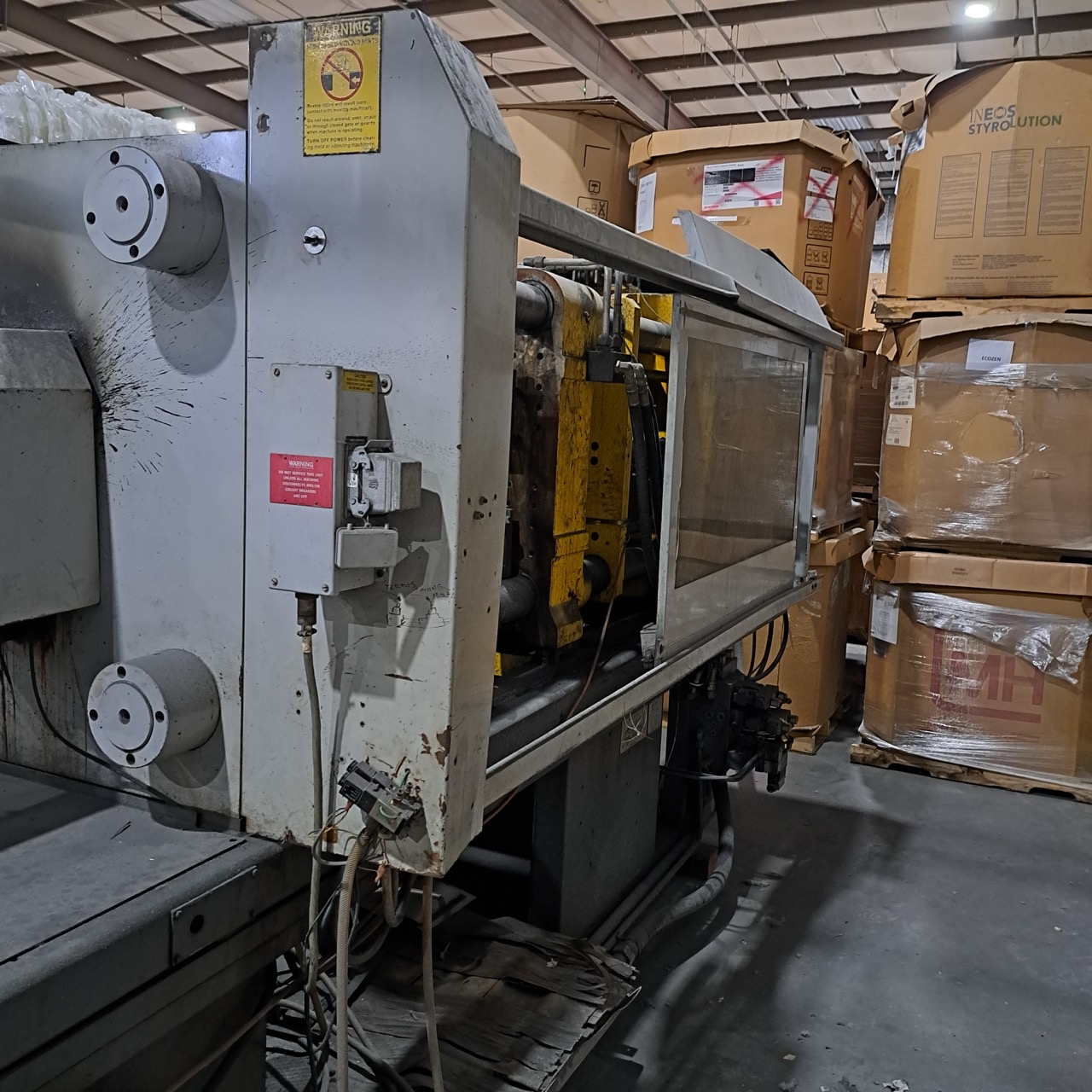 300 Ton, 30 oz Van Dorn 300 RS-30F-HT Injection Molding Machine, 1993 - Image 7