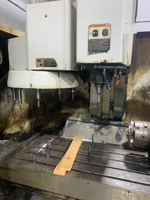 Fadal 4020AHT VMC, 1999 - 4th Axis Rotary, Through-Spindle Coolant, Chip Conveyor - Image 3