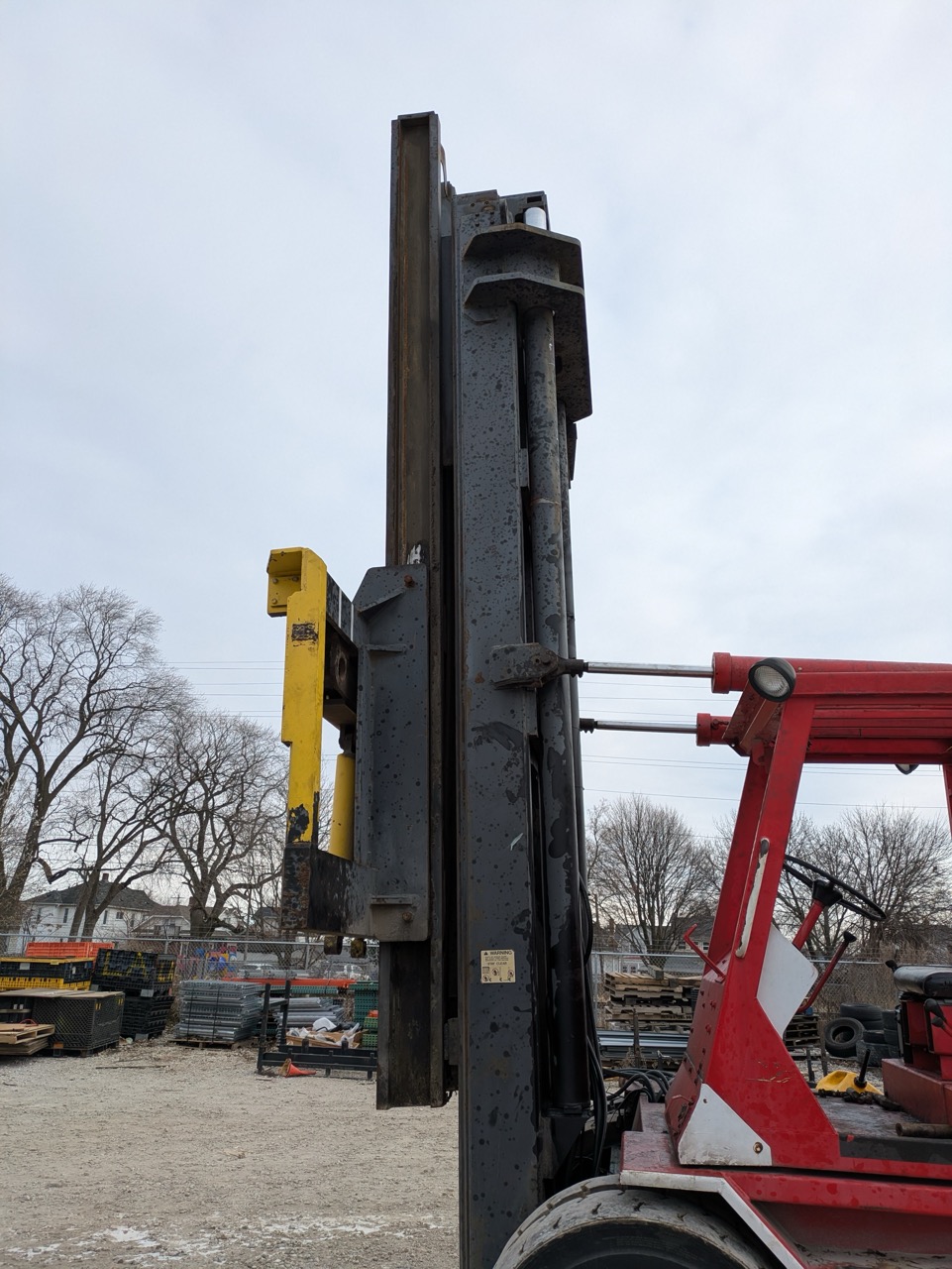 20,000lb Taylor Boat Lift - 20' Forks - Image 3
