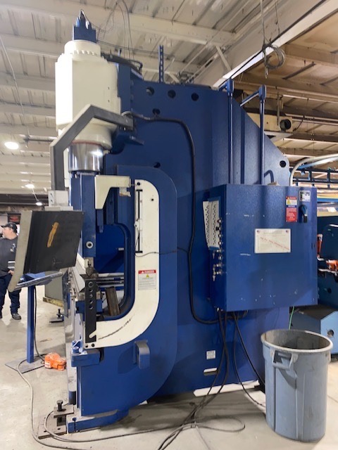 450 Ton x 12' Standard Industrial EV450-12 Press Brake, 2019 - 2 axis backgauge - Image 4