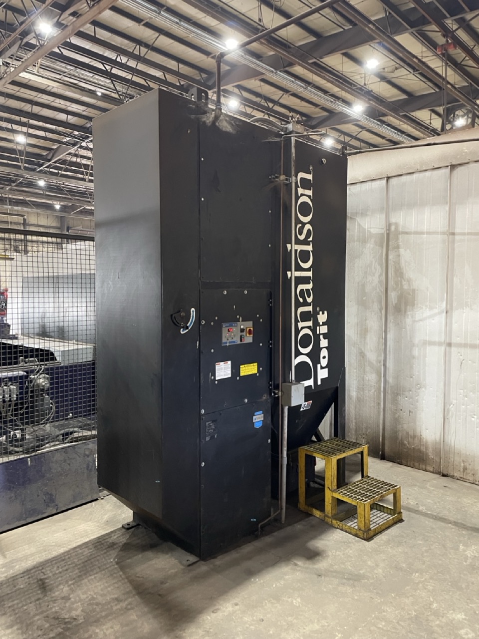 6000 Watt Bystronic BySprint Fiber 3015 Fiber Laser, 2014 - Dust Collector, Automation - Image 4