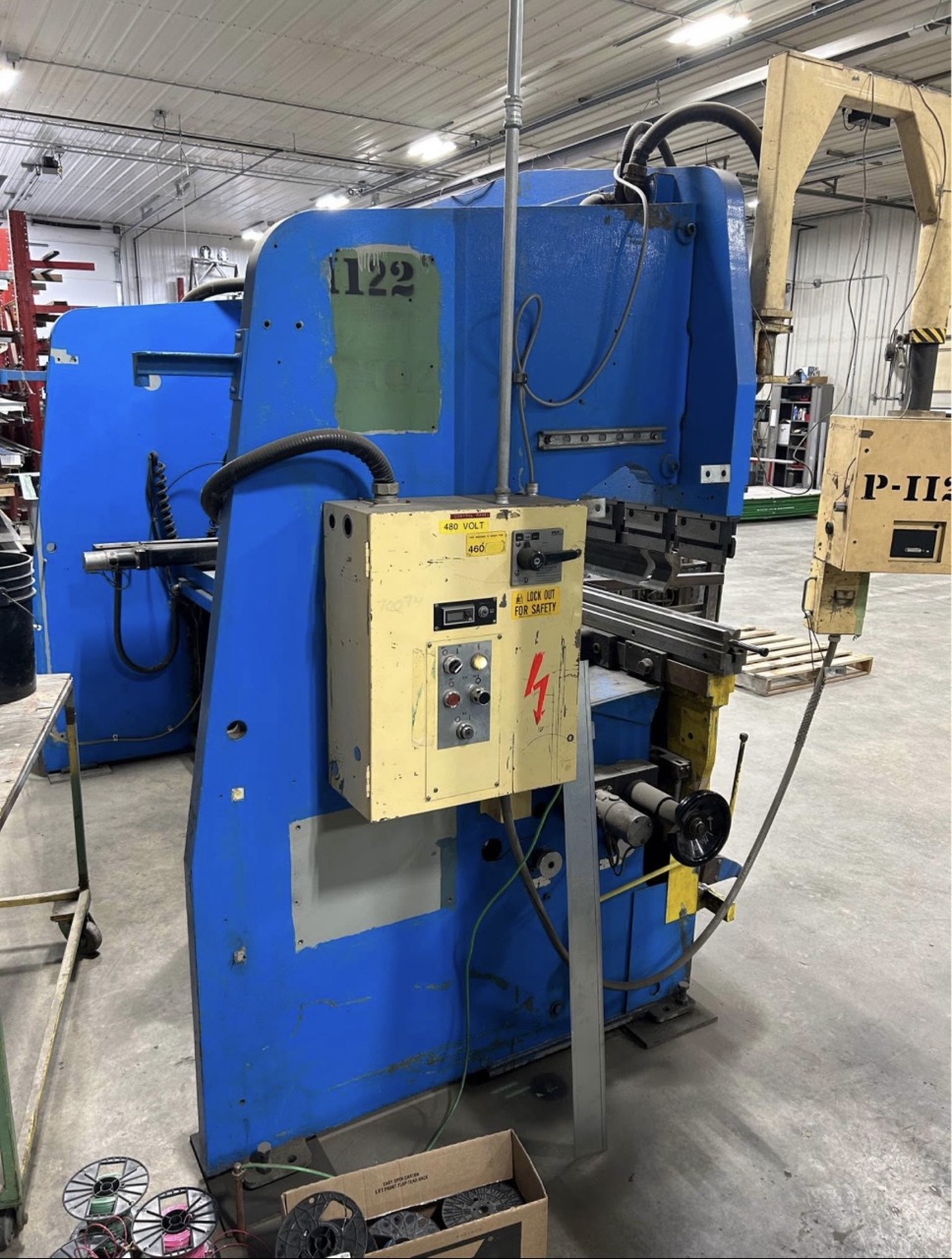 100 Ton x 10' Amada RG-100 Hydraulic Press Brake, 1984 - Image 5