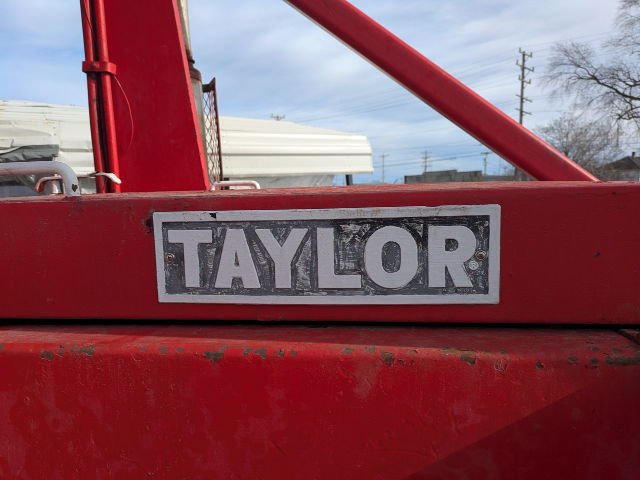 20,000lb Taylor Boat Lift - 20' Forks - Image 8