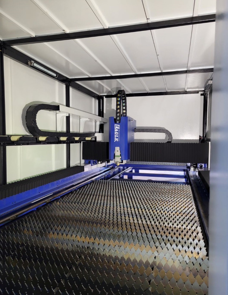 5' x 10' 4,000 Watt Eagle LF-1530 Fiber MaxPhotonics Laser Cutting Machine, 2025 - Image 4