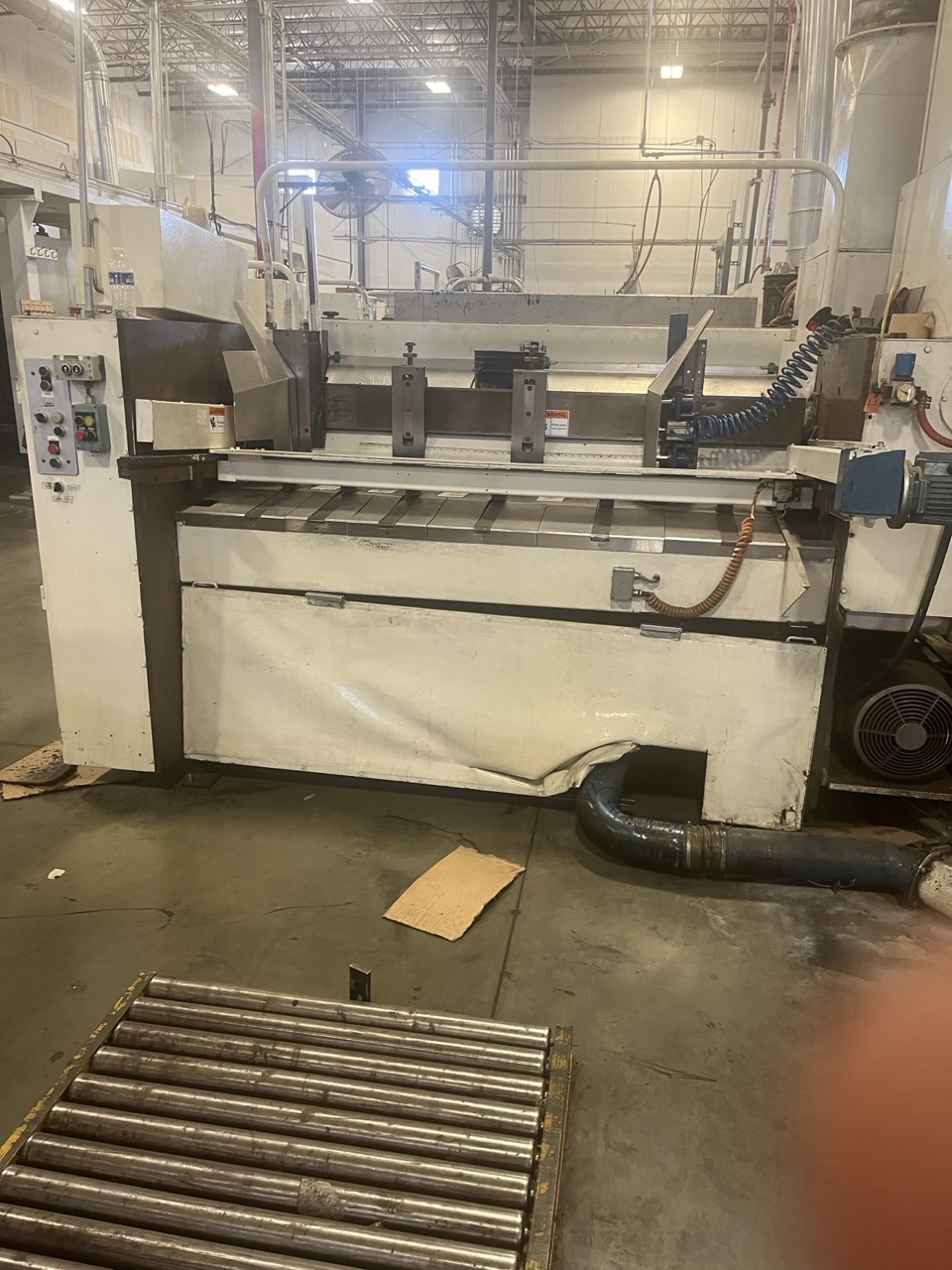 Emba 160 Flexo Folder Gluer, 1985 - Main Feeder Vacuum Pump Needs Replacing