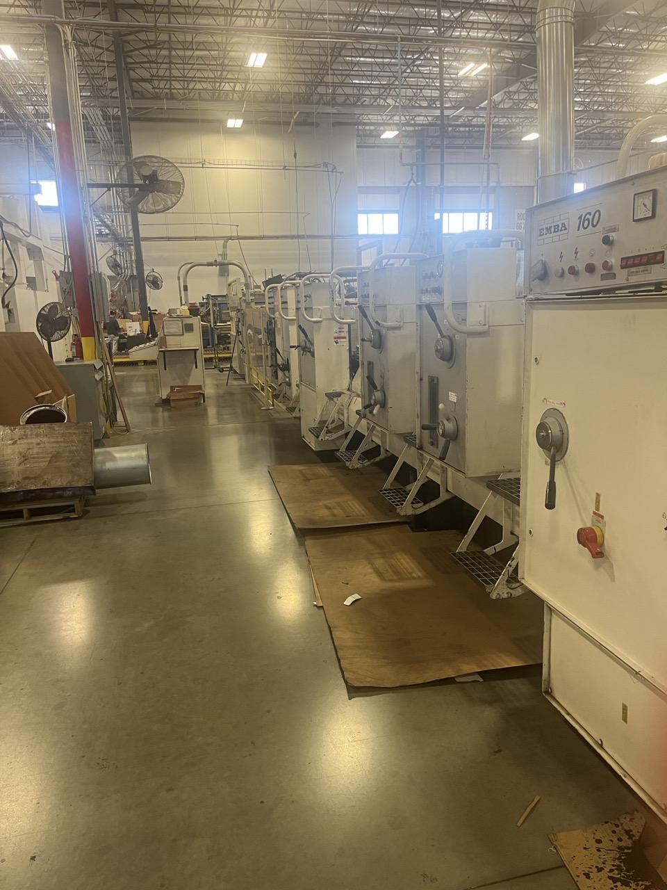 Emba 160 Flexo Folder Gluer, 1985 - Main Feeder Vacuum Pump Needs Replacing - Image 2