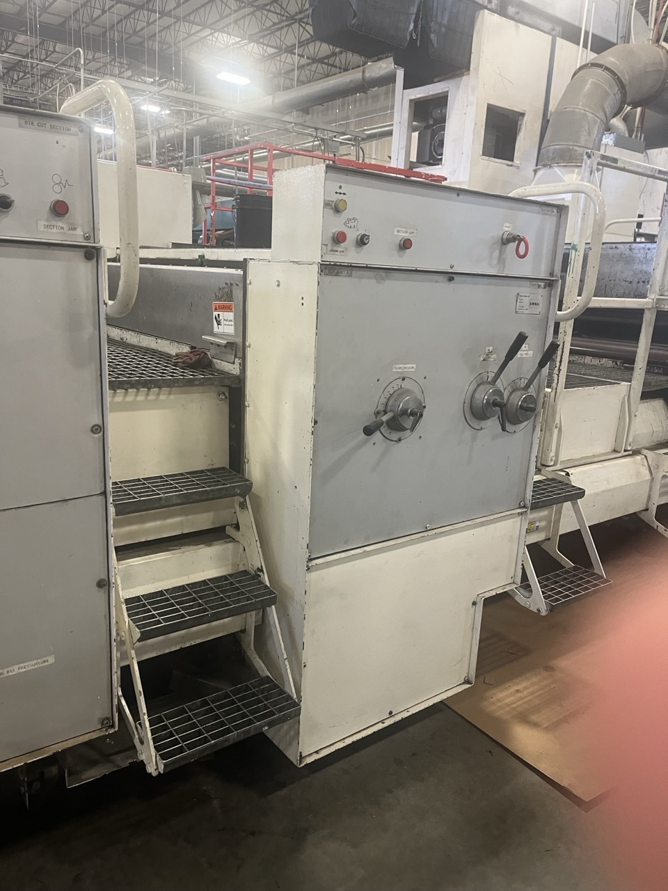 Emba 160 Flexo Folder Gluer, 1985 - Main Feeder Vacuum Pump Needs Replacing - Image 5
