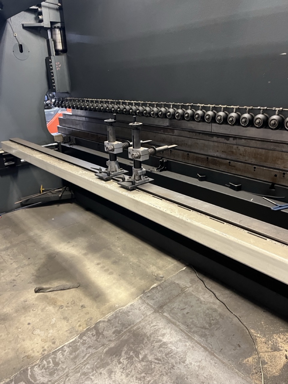 350 Ton x 14' Atlantic SRM35014 CNC Press Brake, 2003 - Single Axis Back Gauge - Image 6