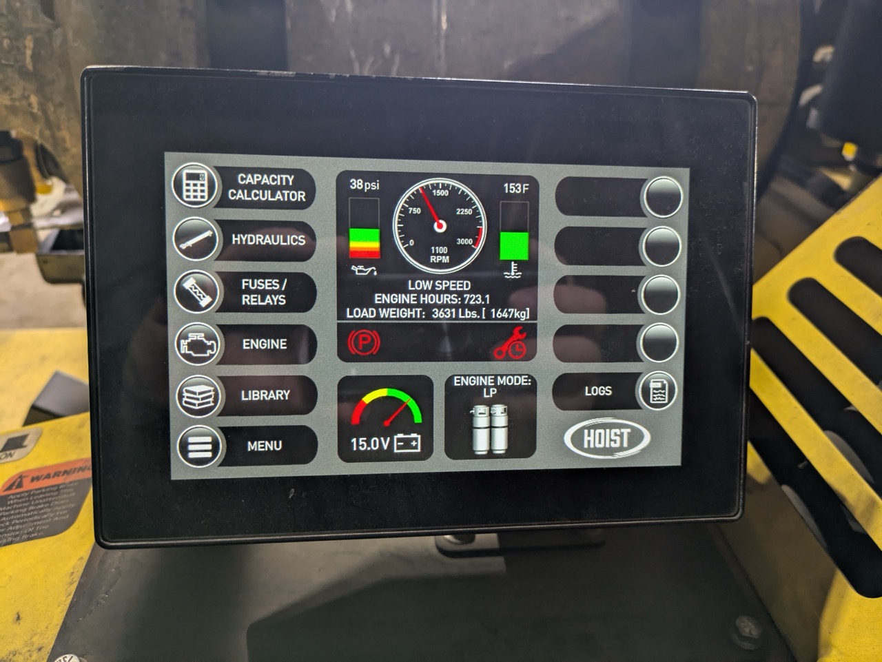 35,000lb Hoist Versalift Forklift, 2021 - Image 10