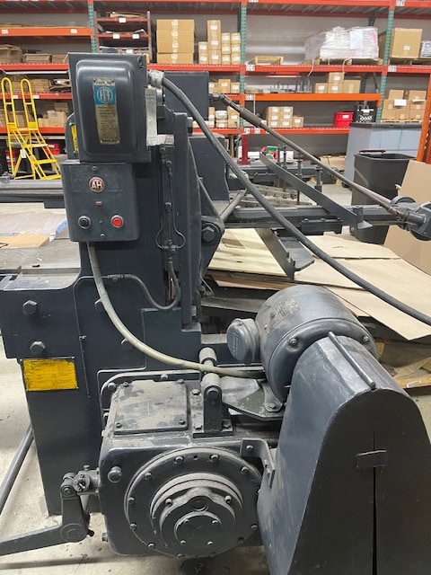 12 Gauge x 6' Wysong 1272 Shear - Squaring Arm, Sheet Holders, Power Squaring - Image 2
