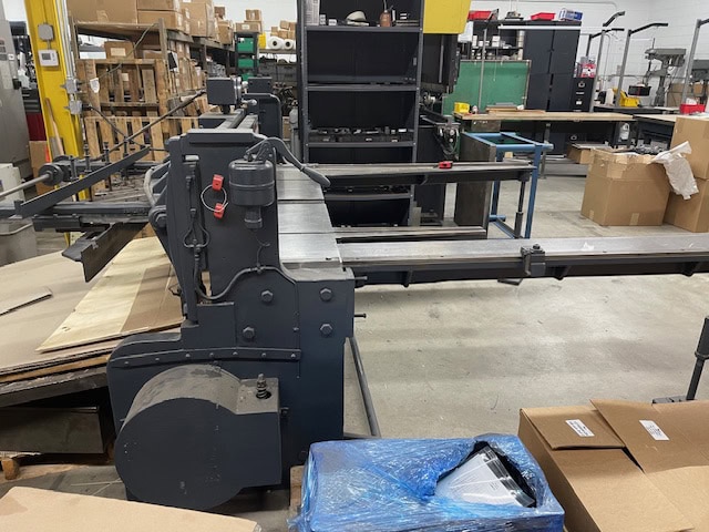 12 Gauge x 6' Wysong 1272 Shear - Squaring Arm, Sheet Holders, Power Squaring - Image 3