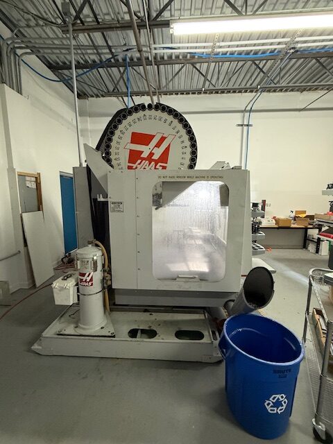 Haas VF-2SSYT VMC, 2006 - TSC, Probing, 4th & 5th Axis Ready - Image 13
