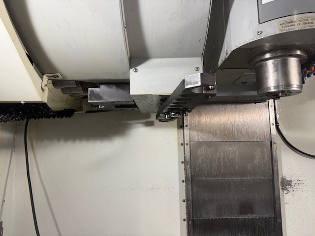 Haas VF-2SSYT VMC, 2006 - TSC, Probing, 4th & 5th Axis Ready - Image 4