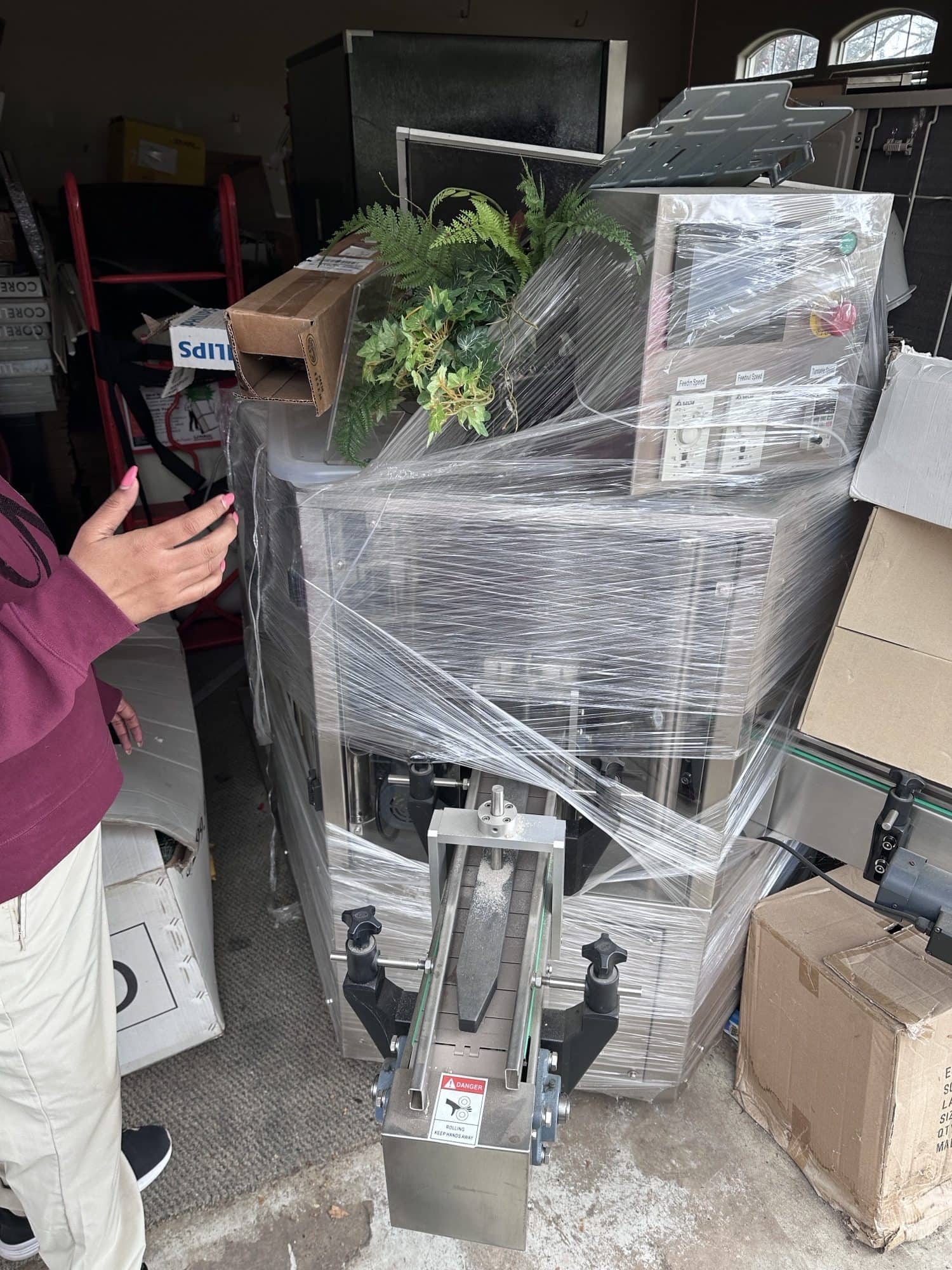 Unused Accutek Bottling System – FPC-2 Liquid Filler, Capper & Conveyor Line (2014) - Image 2