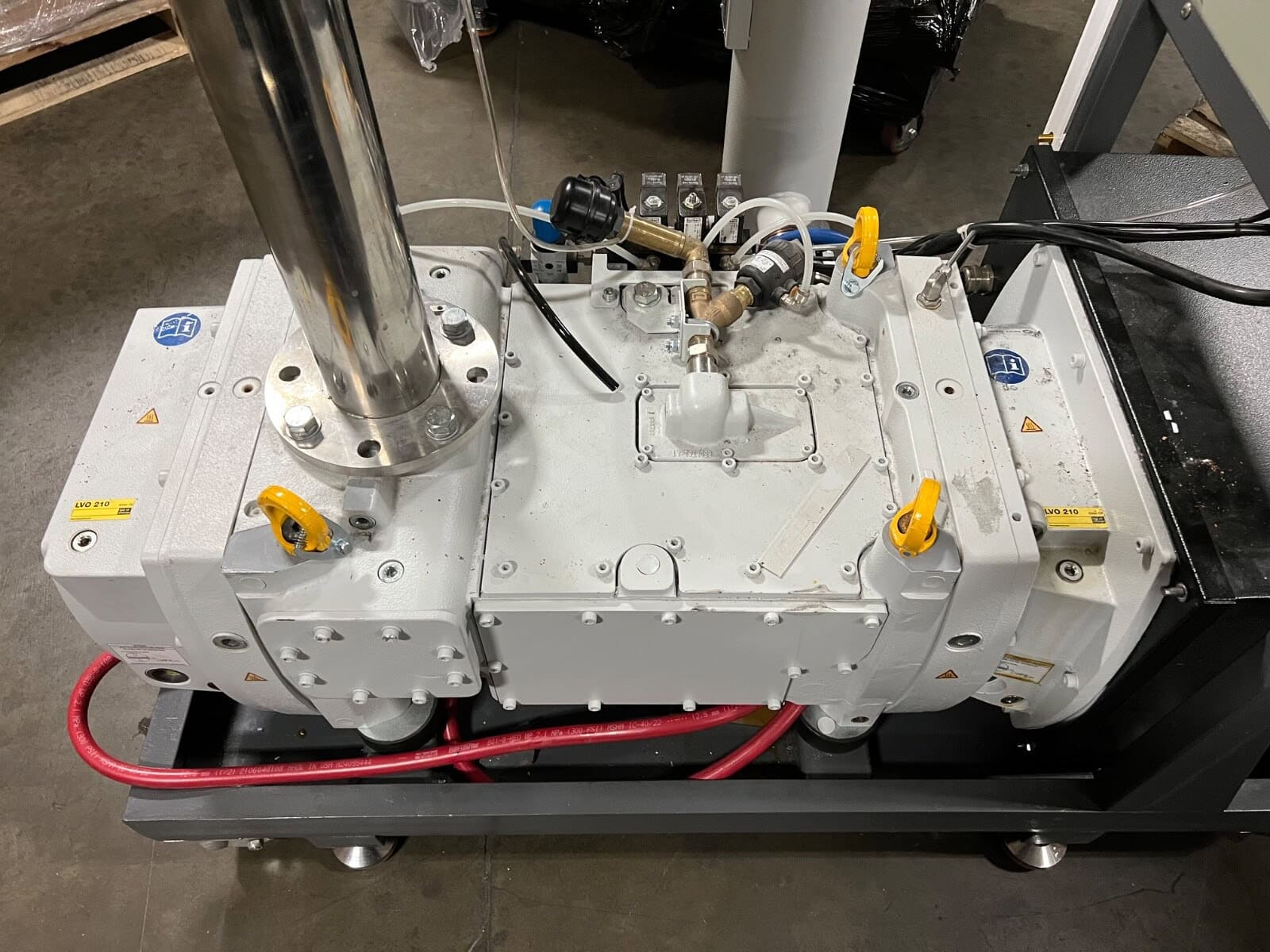 Leybold Dryvac DV 450 Pump, 2020 - Image 2