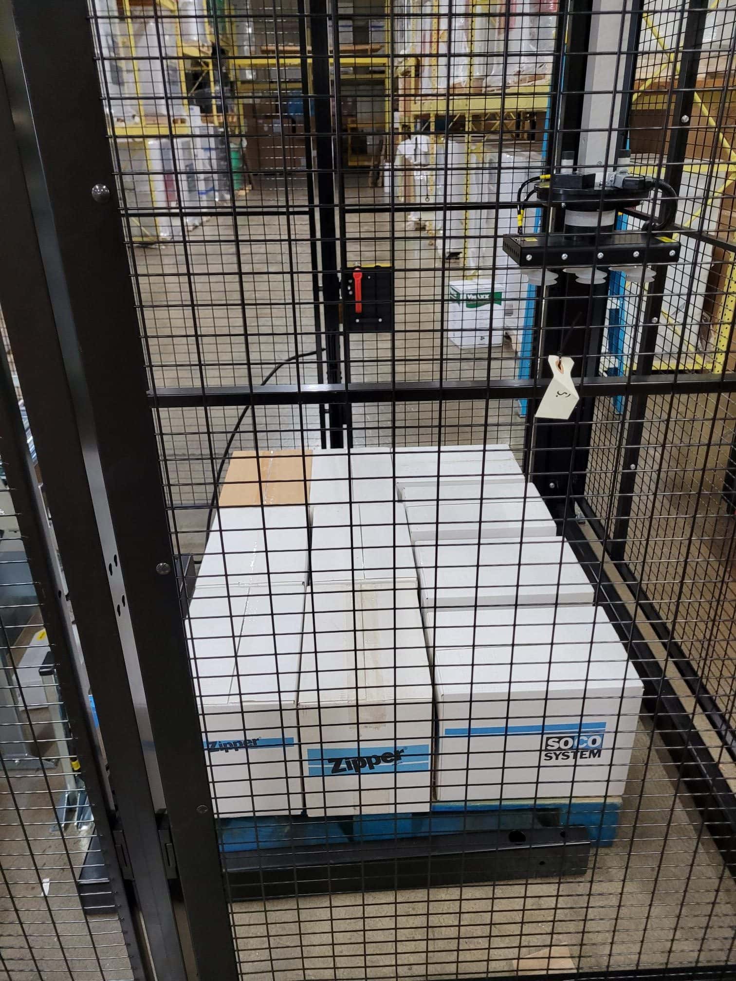 SOCO Robot-In-A-Box Palletising Robot - Image 3