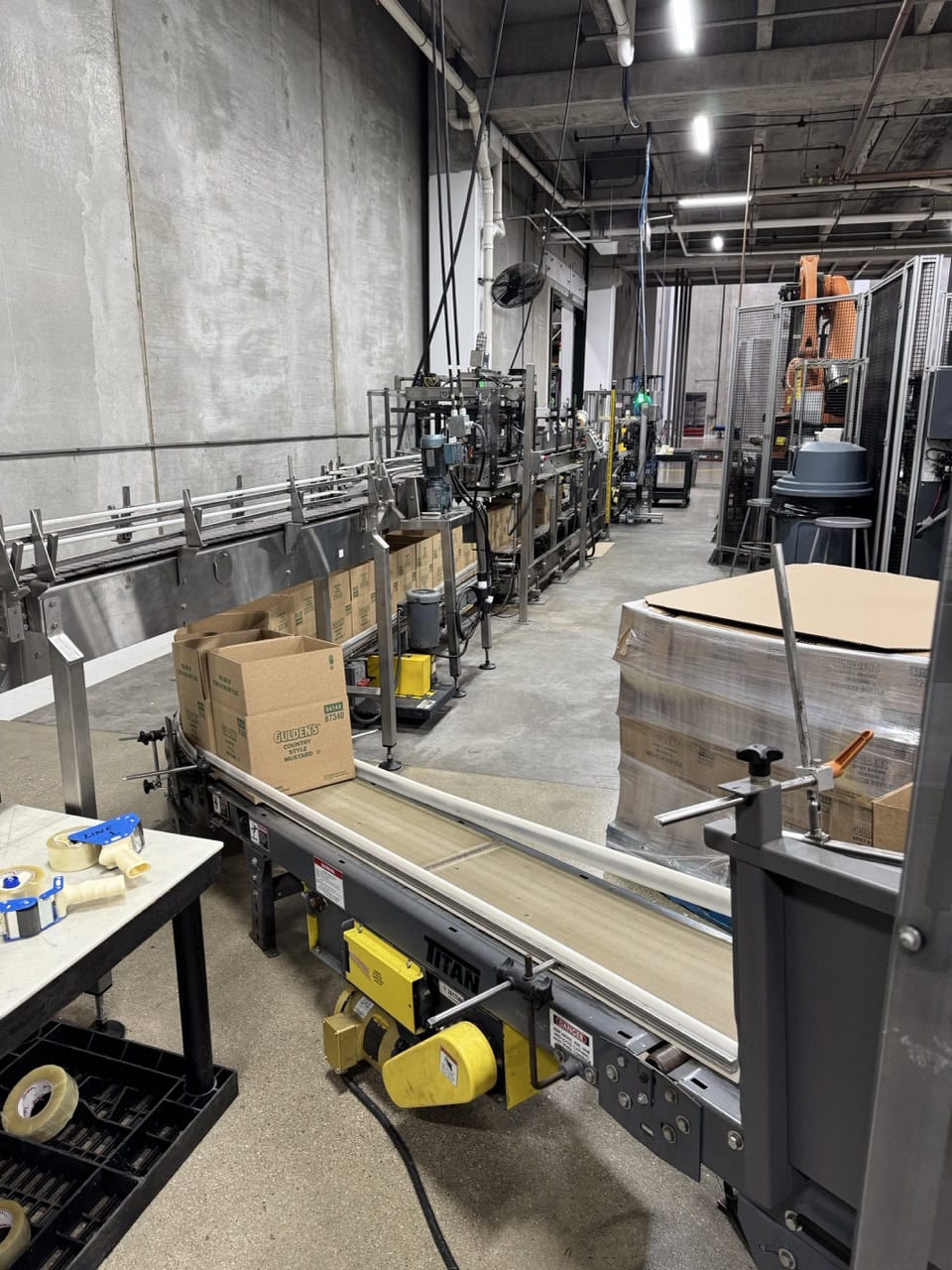 Pearson CE35 Case Erector & Packaging Line – 2016 – Automated Case Packing System - Image 4
