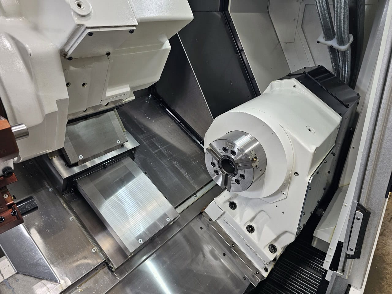 Okuma LB3000EX2-MYW 800 CNC Lathe, 2022 - Very Low Hours - Image 9