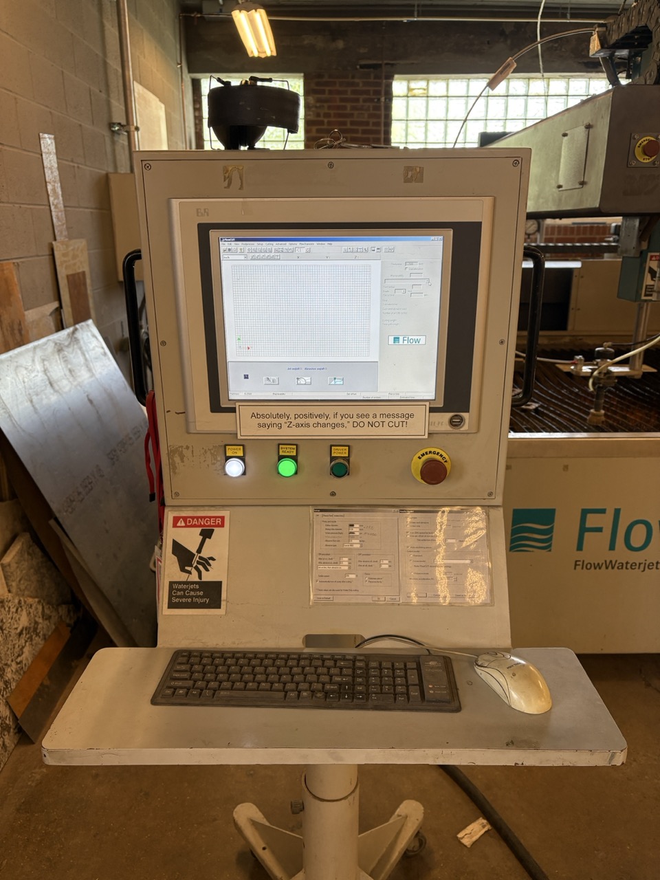 6.5’ x 10’ Flow Mach M2-3120B Waterjet, 2015 - 60,000 PSI - Image 5