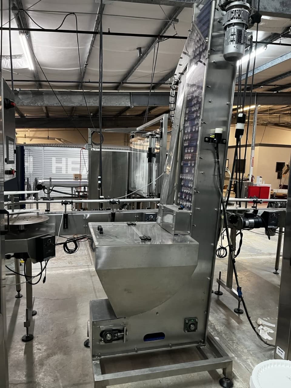 Norland International Complete line with (2) GlassPak66 Monoblock Systems (16oz and 25 Oz) for Glass or Aluminum with Fluid Solutions 3 Head ROPP Capper, 2020: - Image 17