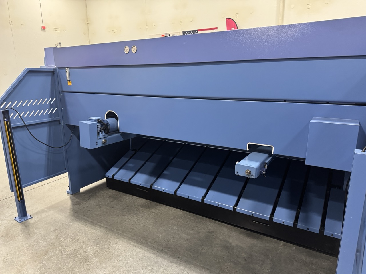 5/16" x 10' Otinus PRO SMO-3108-C8, Guillotine Shear, 2023 - Cybtouch-8 Control-Brand New, In Stock, Install & Training Included! - Image 4