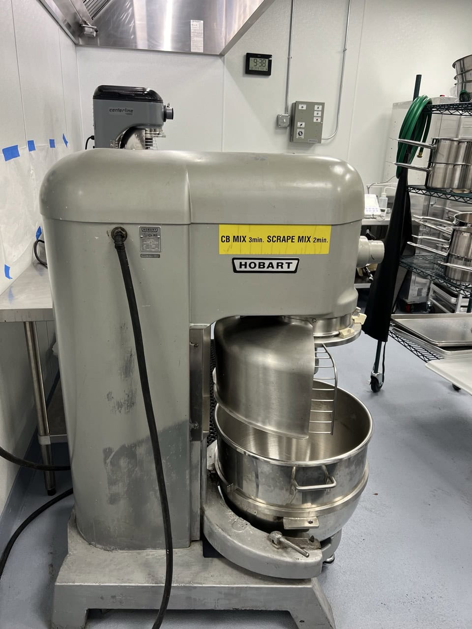 80 Quart Hobart L-800 Mixer - Image 3