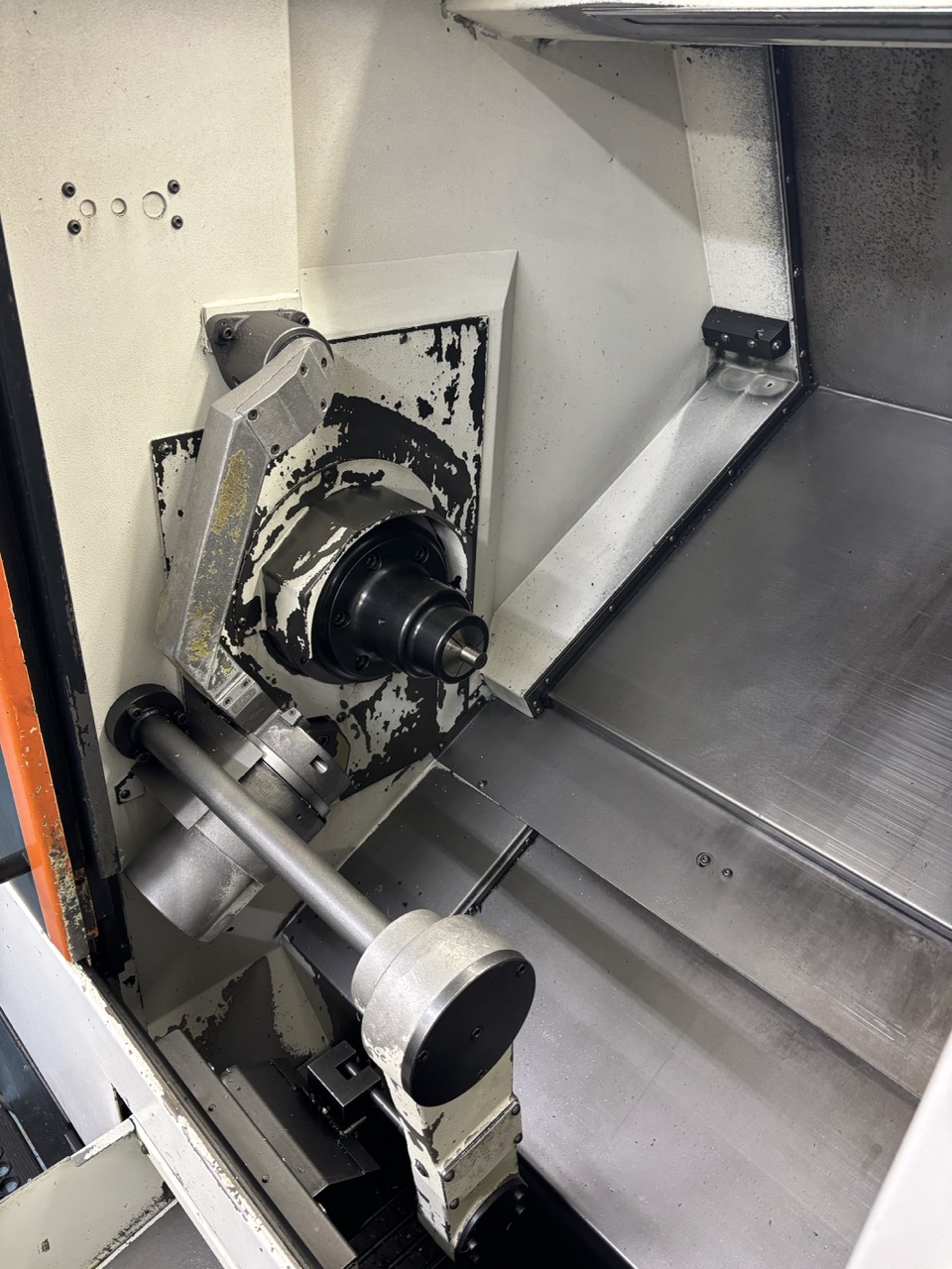 Mazak QTS 200M CNC Lathe, 2012 - Bar Feeder, Live Tooling, Tailstock - Image 9