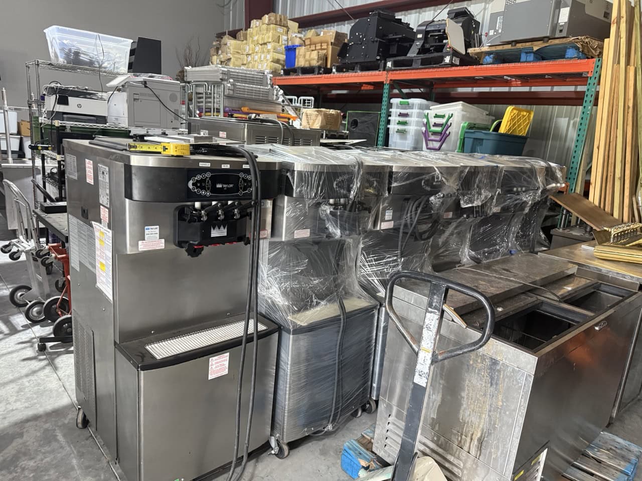 Taylor C716-33 Soft Served Ice Cream Machine - One of Six - Image 2