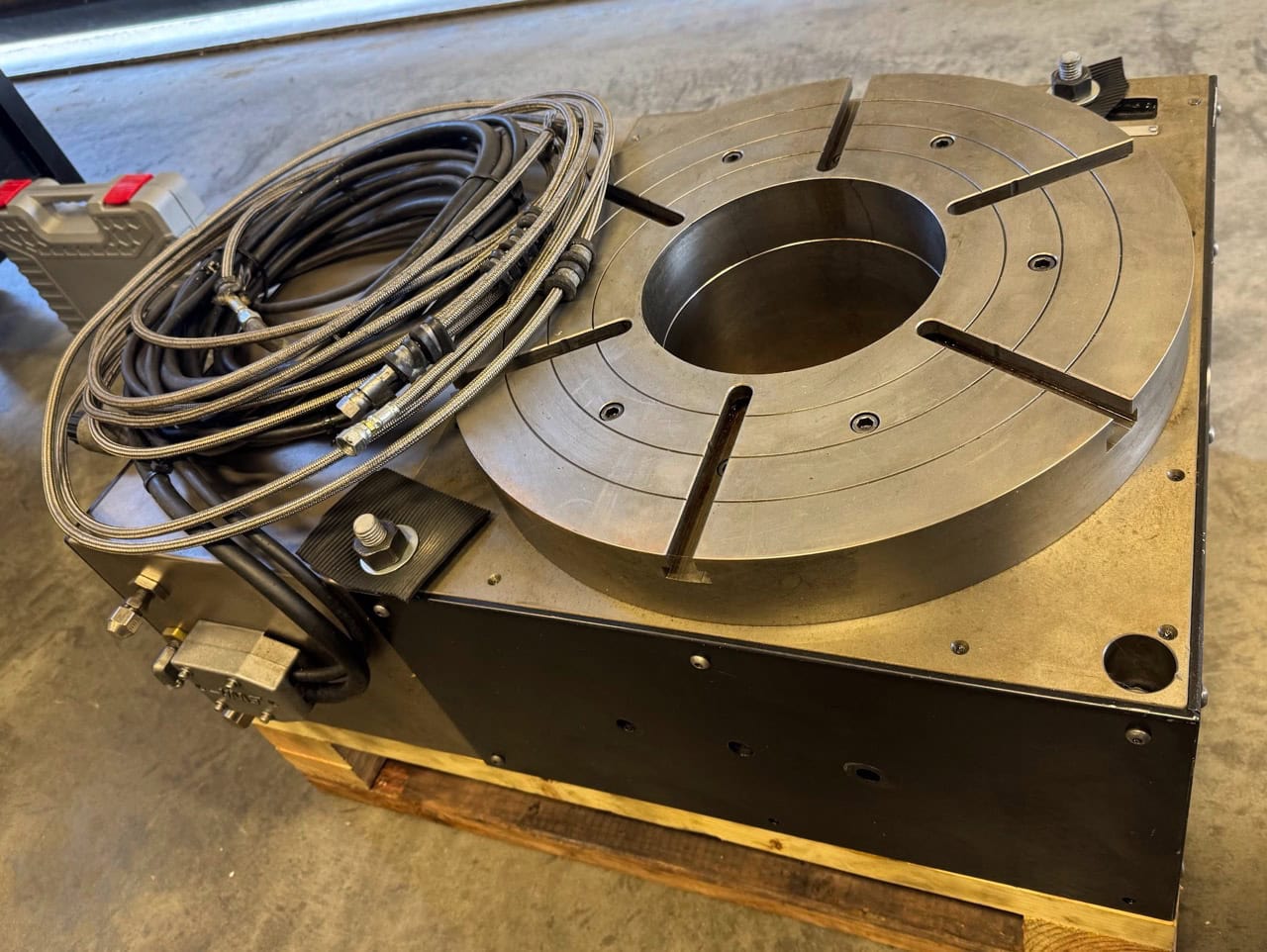 Haas HRT450 4th Axis Rotary Table, 2016