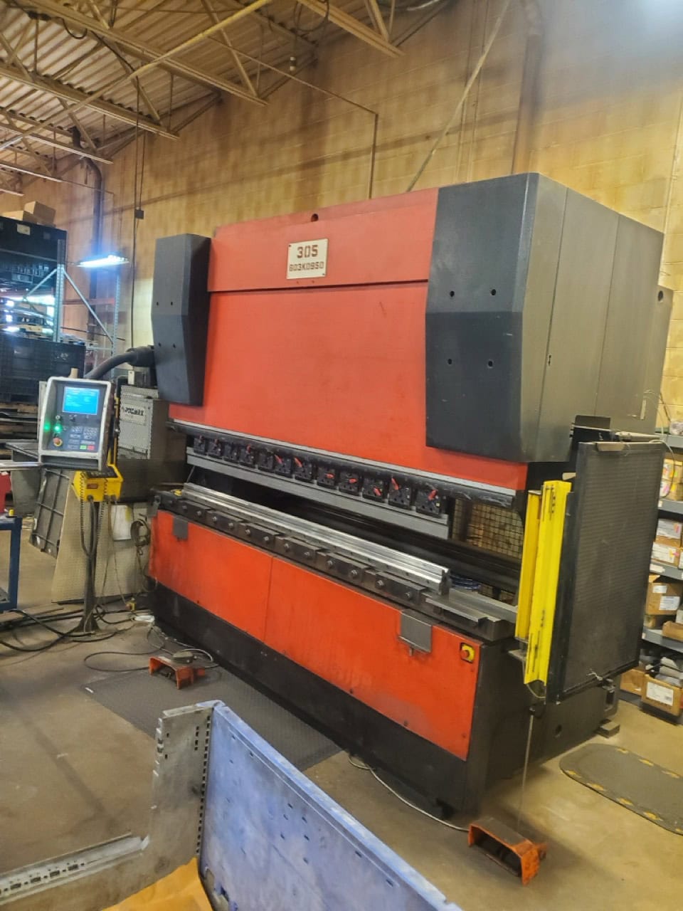 187 Ton x 10' Amada HFE 170-3S CNC Press Brake, 2005