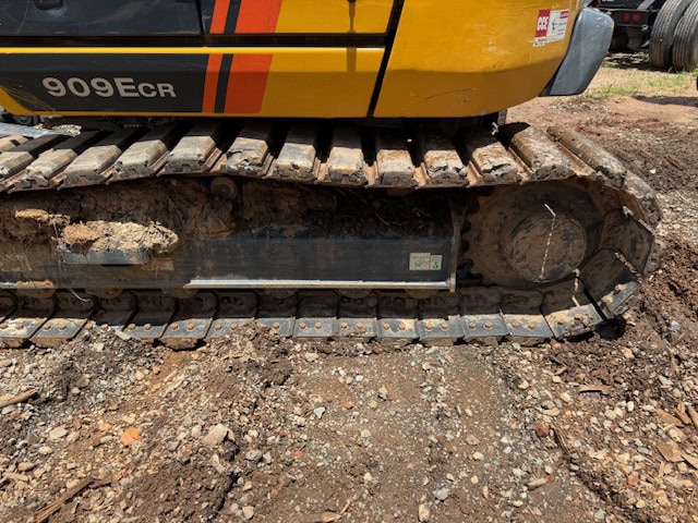 LiuGong 909ECR Compact Excavator, 2023 - Only 400 hours! - Image 19