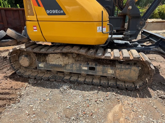 LiuGong 909ECR Compact Excavator, 2023 - Only 400 hours! - Image 20
