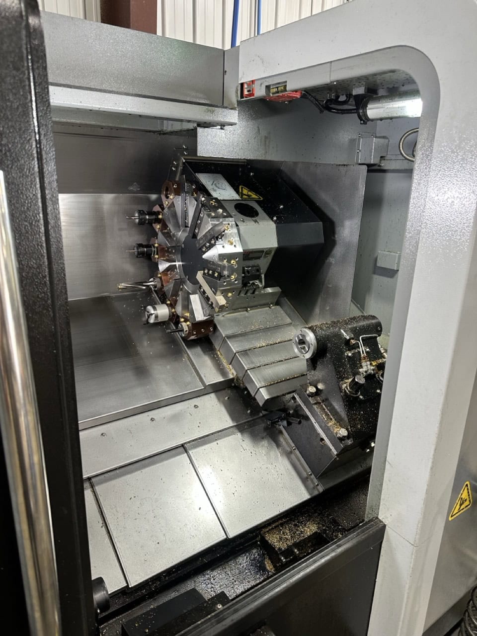 Hurco TM-8i CNC Lathe, 2019 - WinMax Control, Collet Chuck, Low Hours - Image 2