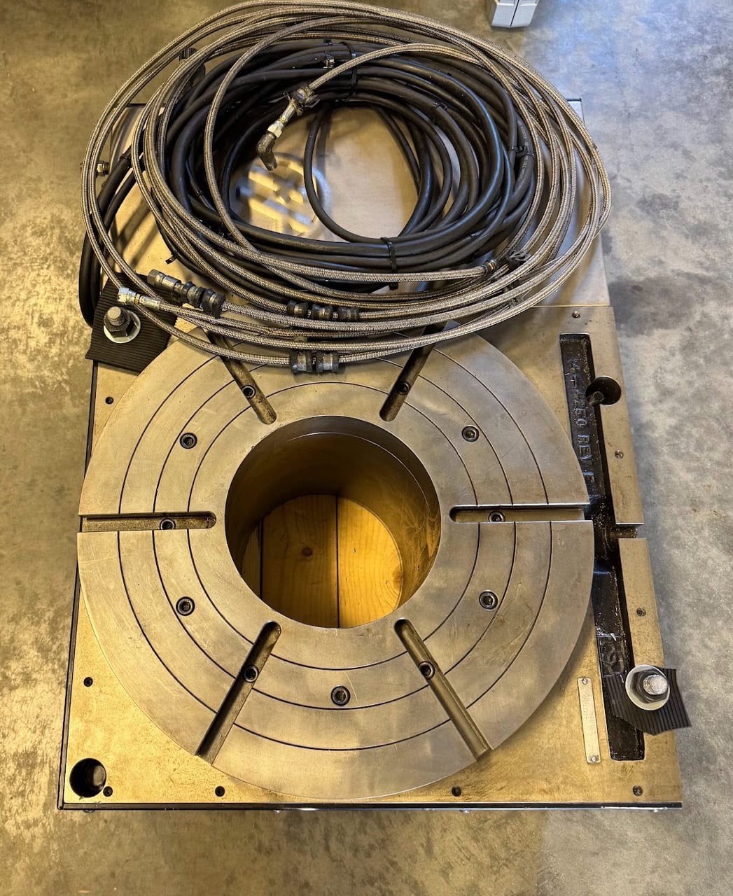 Haas HRT450 4th Axis Rotary Table, 2016 - Image 2
