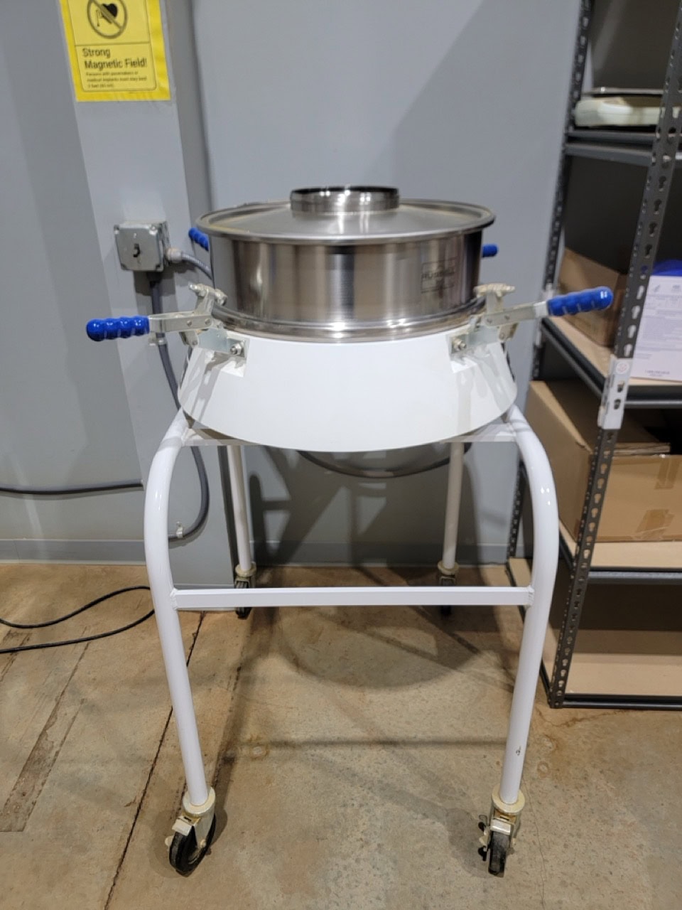 Russell Finex Compact 600 Food-Safe Vibrating Magnetic Sieve, Single Deck, 550mm Diameter, 2020 - Image 2