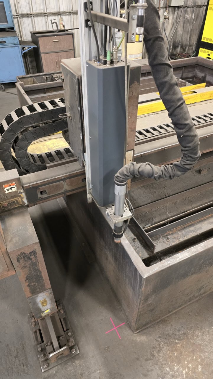 11' x 11' Shop Sabre 3000 HD CNC Plasma Cutter- ESAB Rebuilt Controller + Torch in 2023 - Image 3