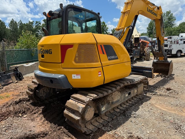 LiuGong 909ECR Compact Excavator, 2023 - Only 400 hours! - Image 8